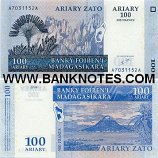 Madagascar 100 Ariary 2004 (A28474xxG) UNC